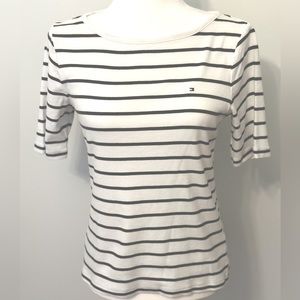 Tommy Hilfiger short sleeve tee